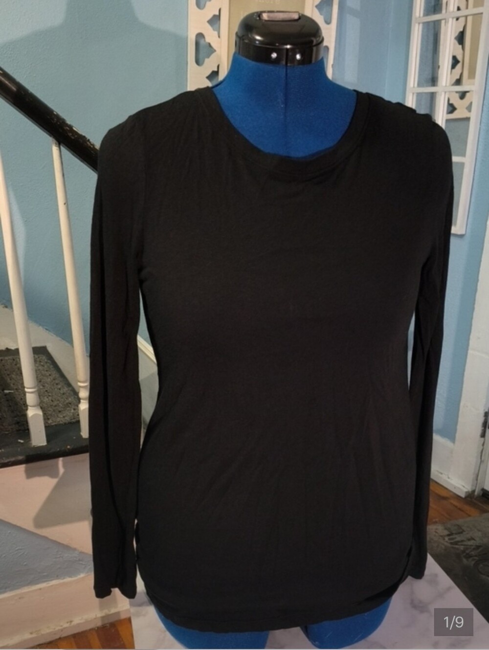 Athleta Black Long-Sleeve Women’s Crewneck Top - Picture 10 of 10